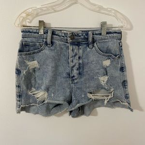 Hollister curvy mom shorts